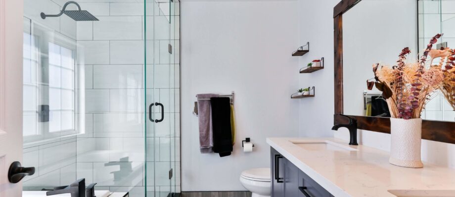 An Easy To Follow Guide For Updating Your Bathroom