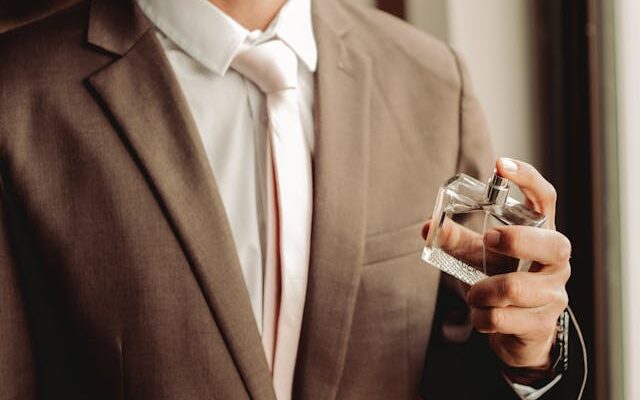 What is the Importance of Wearing Fragrance for Men?